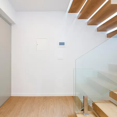 Villa Center Luxury Triplex Cascais