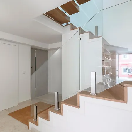 Center Luxury Triplex *