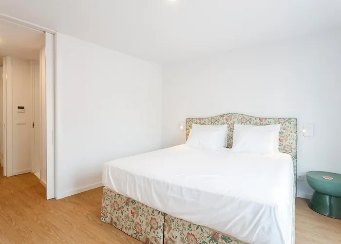 Center Luxury Triplex *
