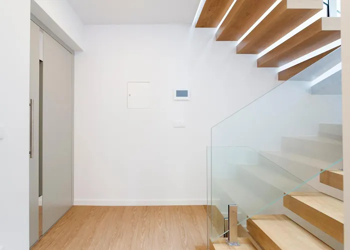 Villa Center Luxury Triplex Cascais