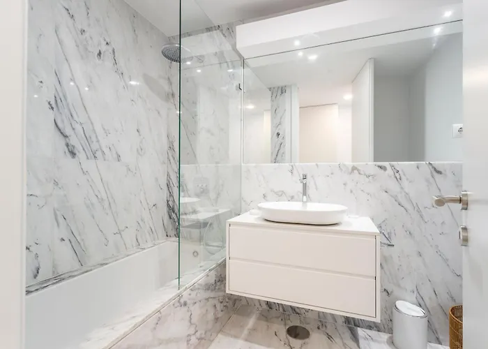 Center Luxury Triplex