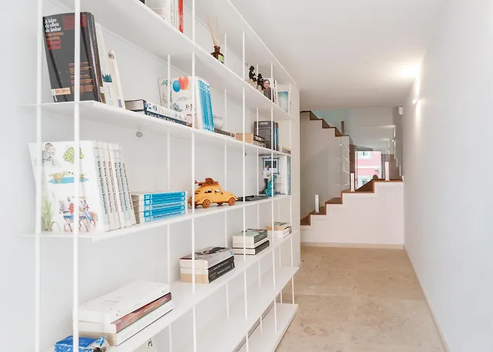 Center Luxury Triplex Villa *