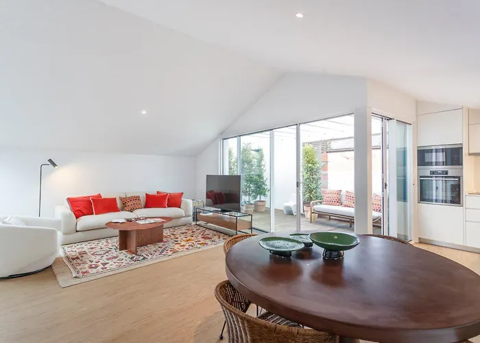 Center Luxury Triplex *