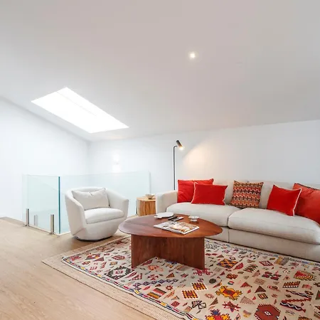 Center Luxury Triplex Vila